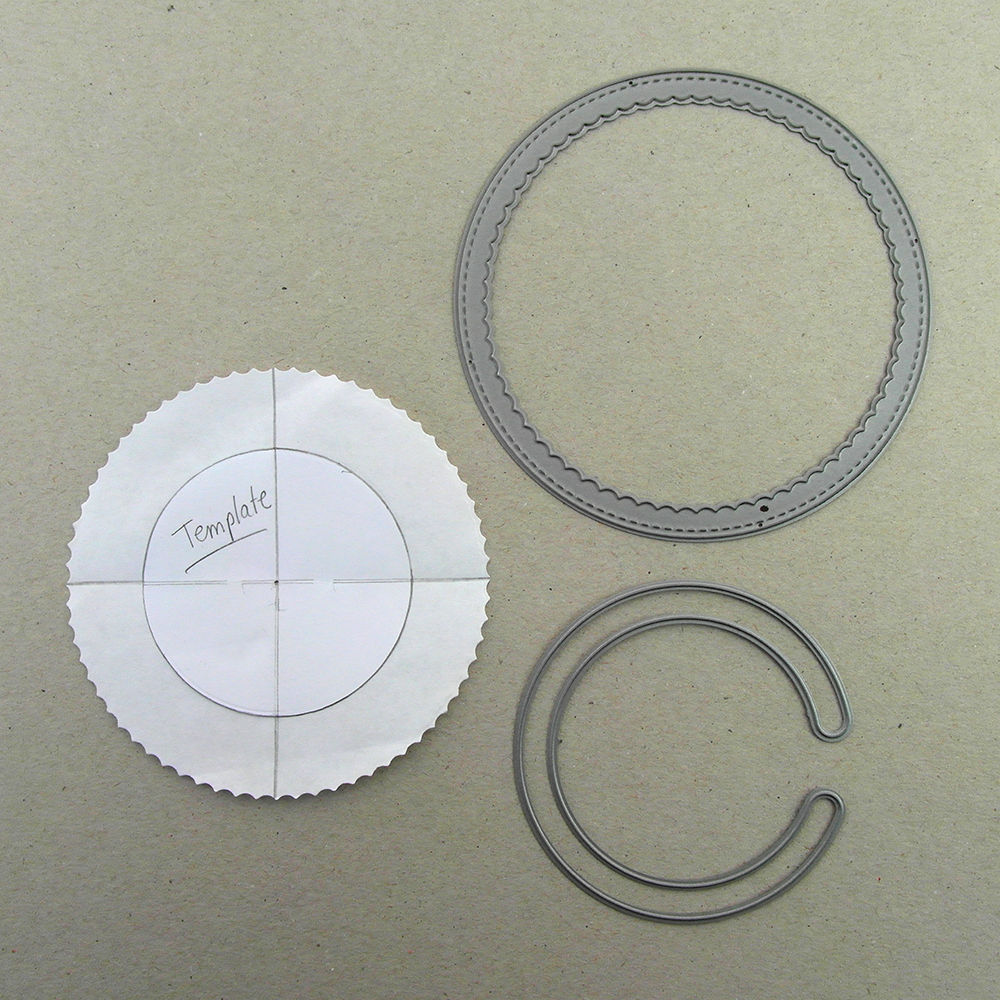 Troqueles de Die-namics y plantilla para crear tarjeta interactiva con tetera.